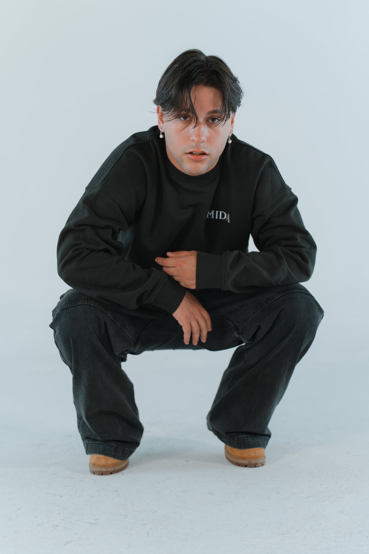 MIDA Boxy Sweatshirt