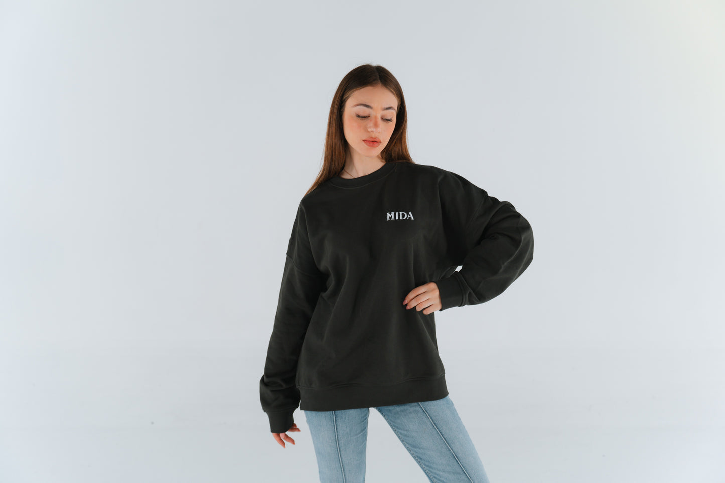 MIDA Boxy Sweatshirt