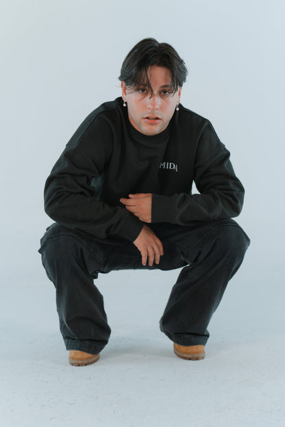 MIDA Boxy Sweatshirt