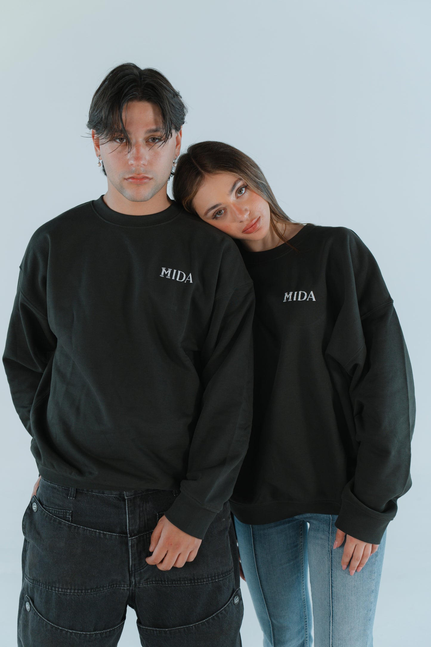 MIDA Boxy Sweatshirt